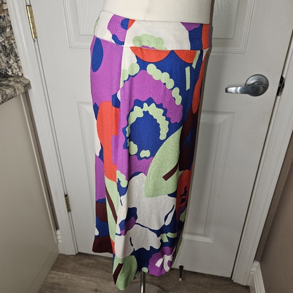 Coco Chanel spring Vintage 2000 runway silk knee high skirt muti color floral - Picture 7 of 17